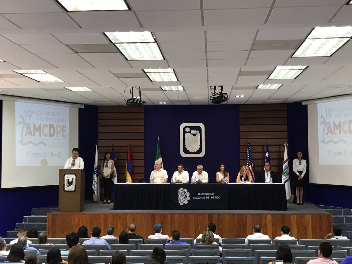 Se Inaugura la 19ª Conferencia Internacional de la AMCDPE en el ITCancún
